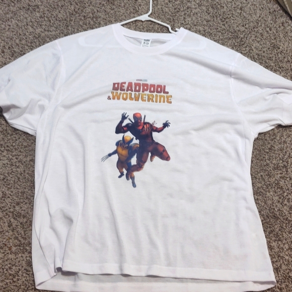 Custom Made Deadpool 3 Wolverine T-shirt - Picture 1 of 3